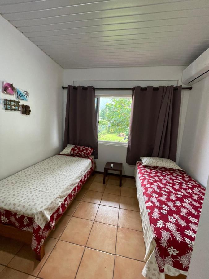 Pk 35 Villa Apomaoro Bagian luar foto